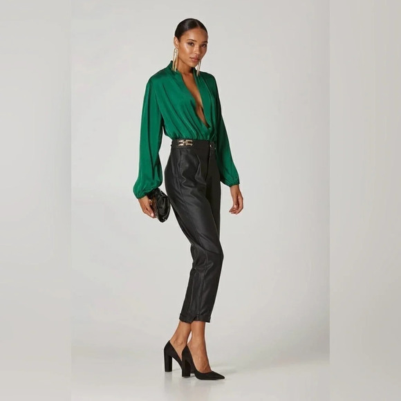 LYNNE high Waist trousers | Baggy pants in leather look - Picture 3 of 16